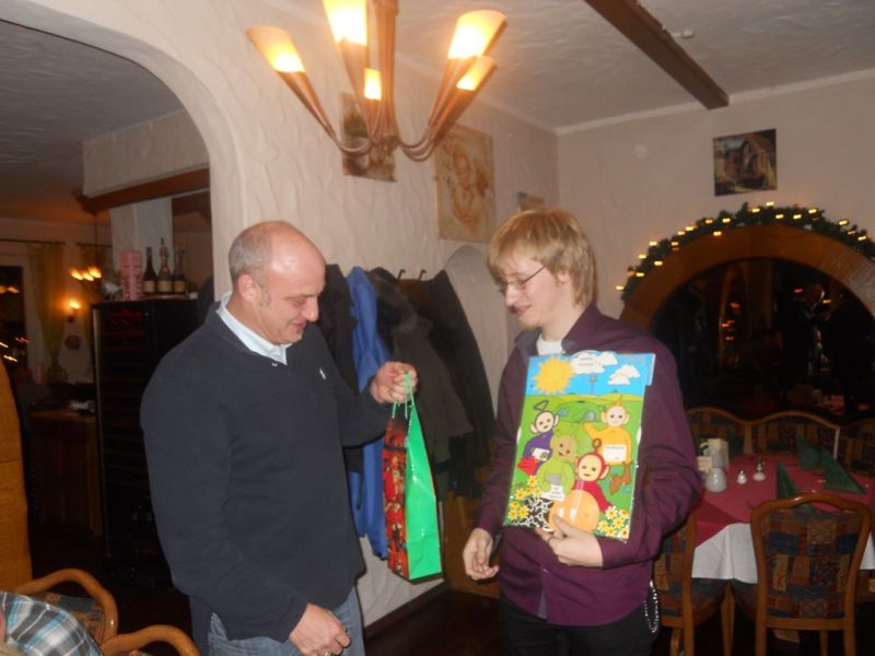 files/fsw/bilder/03_wasserball/2014/Weihnachtsfeier 2014/FSW Weihnachtsfeier 2014 011_1.JPG
