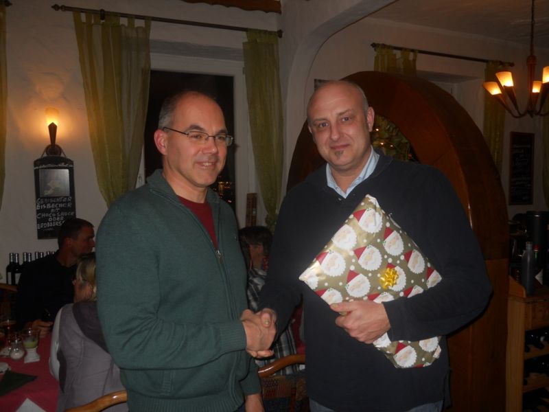 files/fsw/bilder/03_wasserball/2014/Weihnachtsfeier 2014/FSW Weihnachtsfeier 2014 012_1.JPG