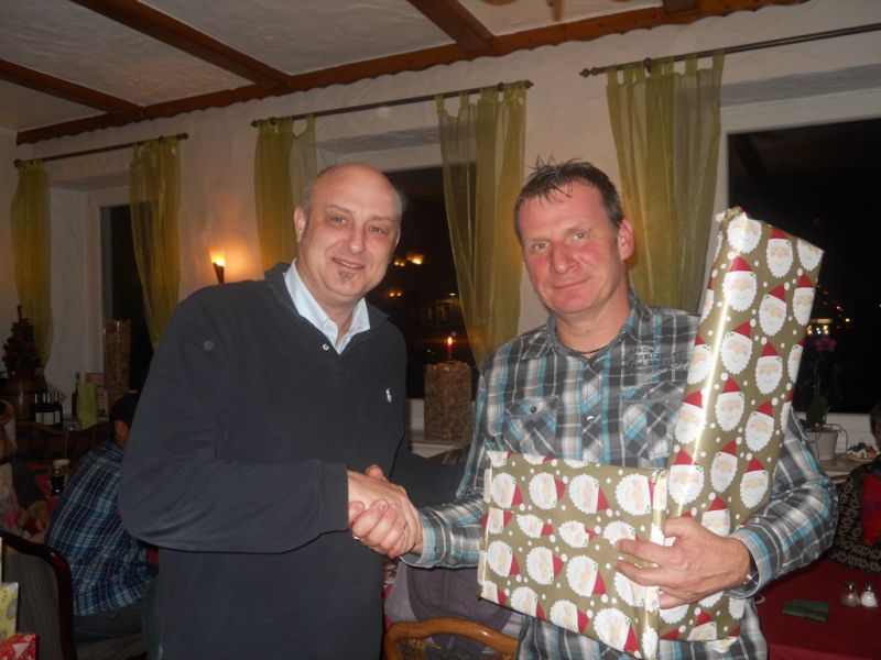 files/fsw/bilder/03_wasserball/2014/Weihnachtsfeier 2014/FSW Weihnachtsfeier 2014 015_1.JPG